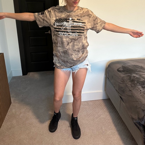 Howitzer patriot manufacturing men’s size medium? - Picture 2 of 16